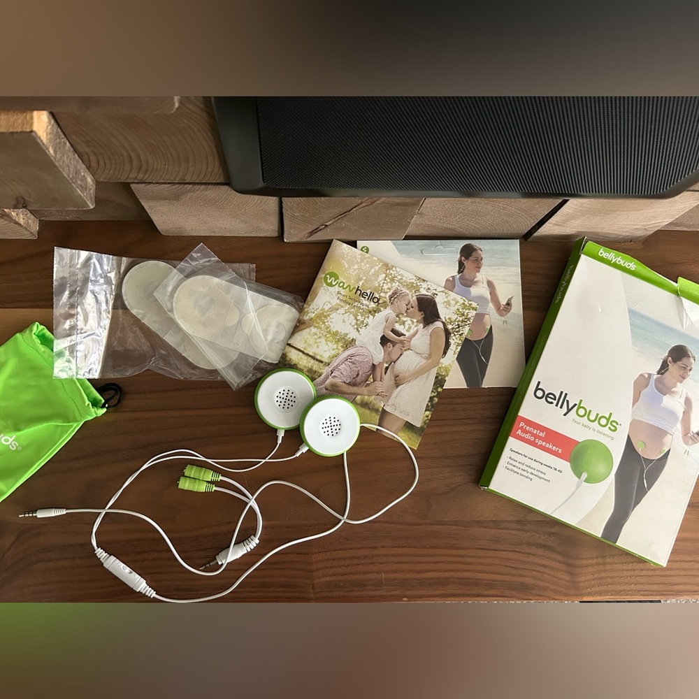 Belly Buds: Prenatal Audio Speakers
